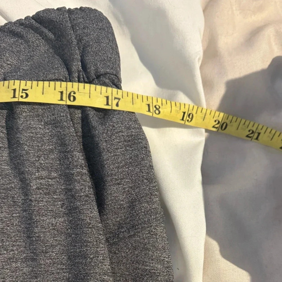 Lululemon On The Fly Pant 28"  Gray Size 8 - Picture 10 of 13
